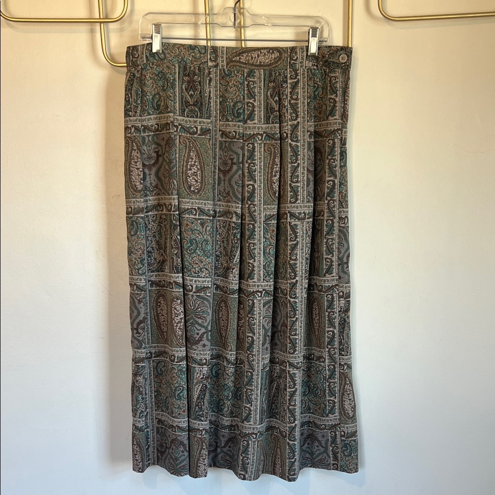 Sz 16 (fits smaller) Koret Pleated Paisley Maxi Skirt